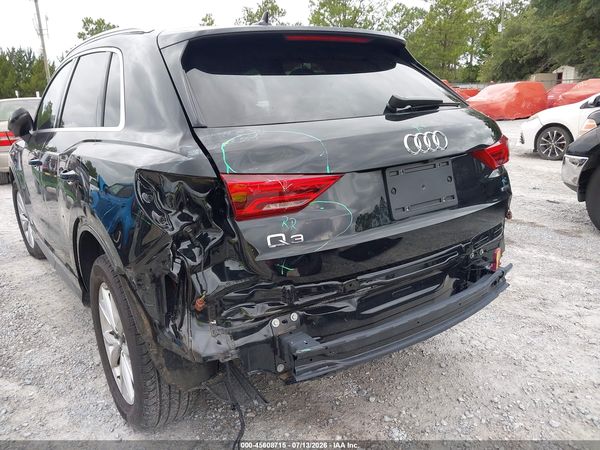 2025 AUDI Q3