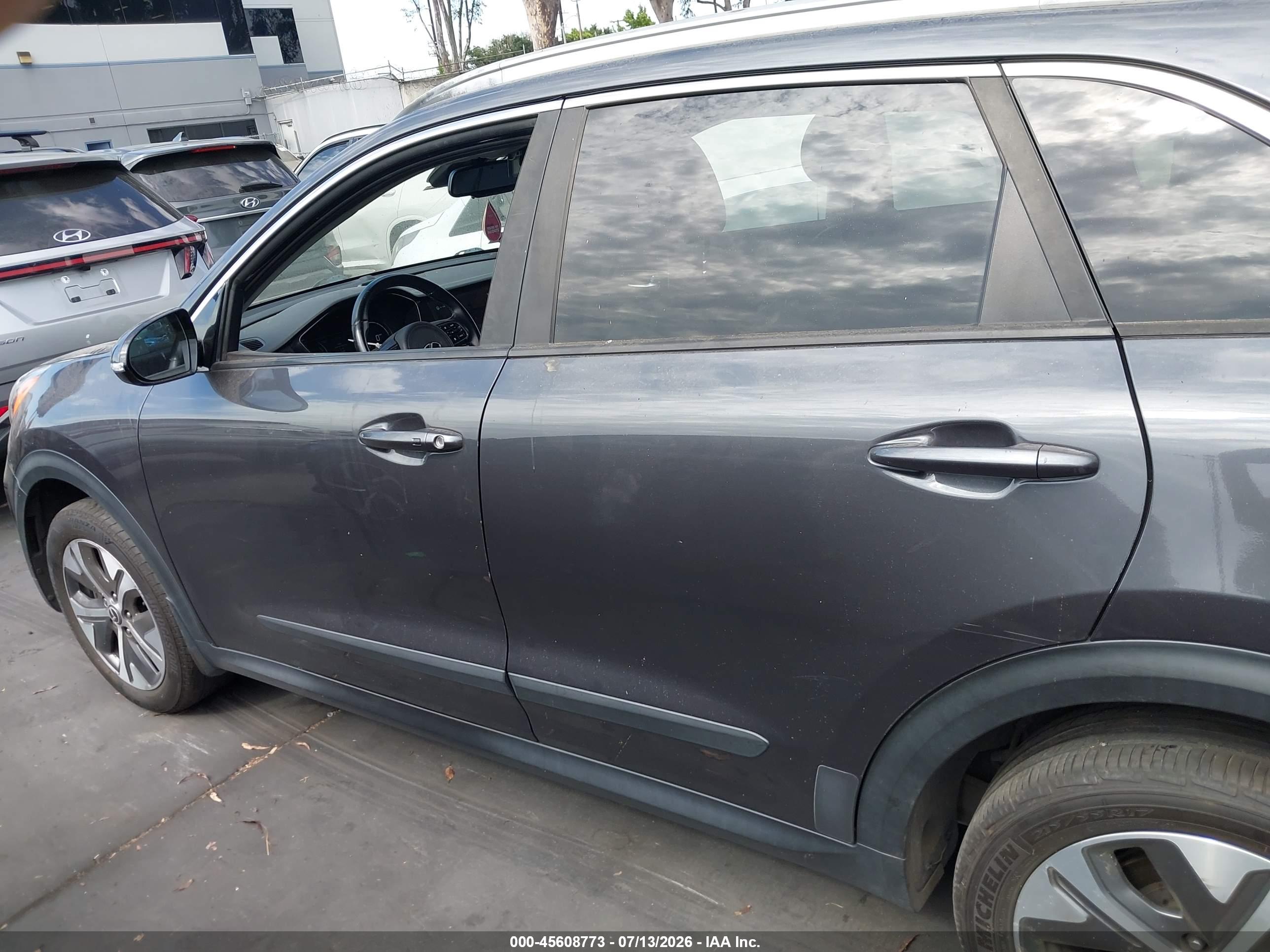 2020 KIA NIRO EV EX PREMIUM