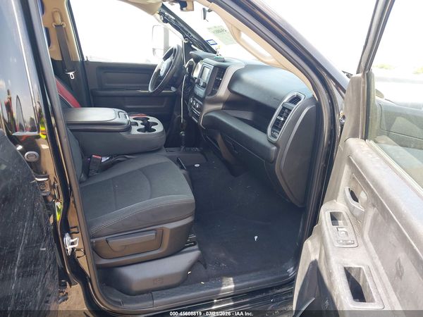2020 RAM 2500 TRADESMAN  4X4 6'4 BOX
