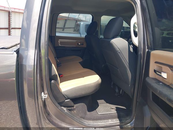 2021 RAM 1500 CLASSIC SLT  4X4 6'4 BOX