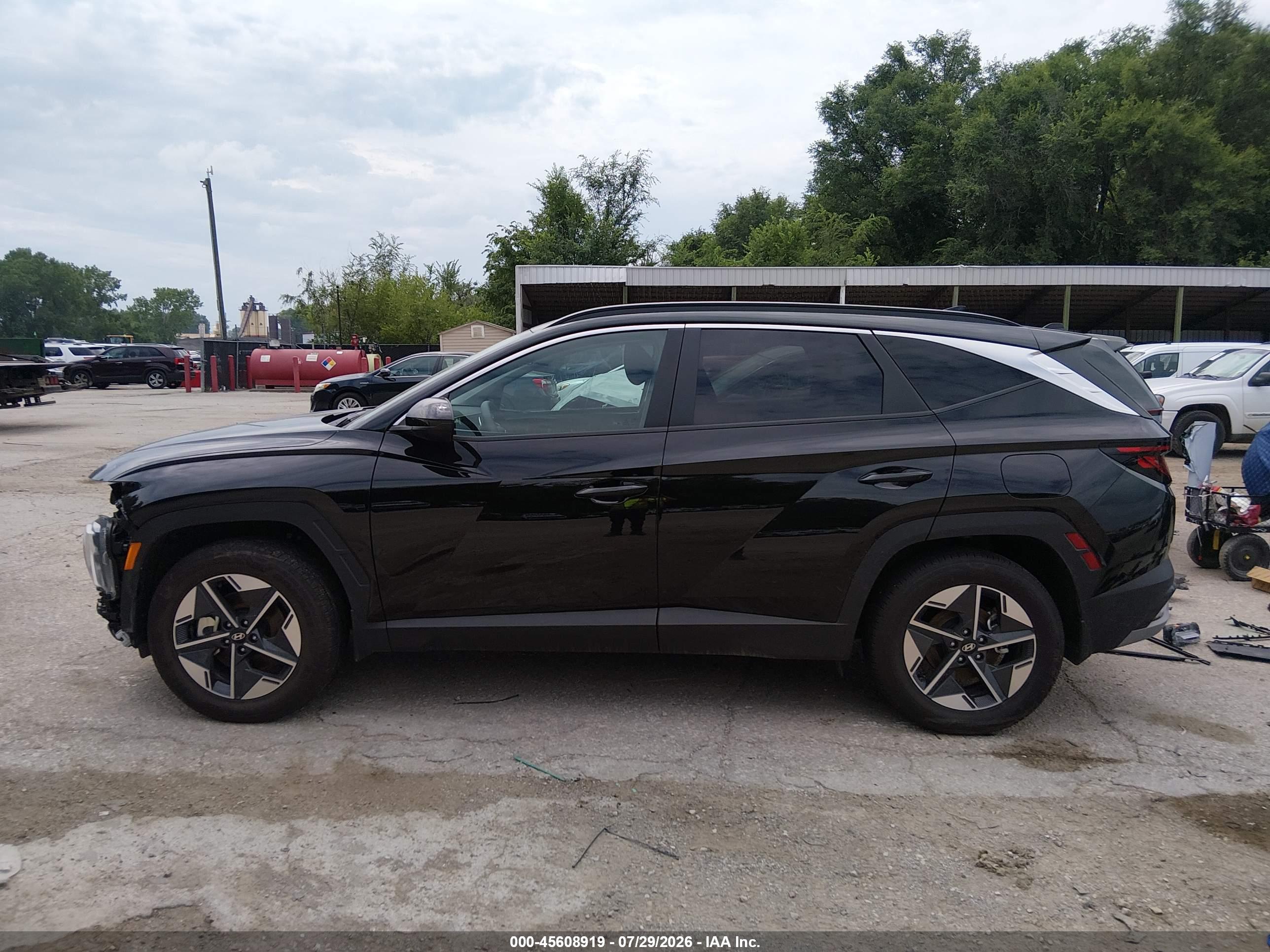 2026 HYUNDAI TUCSON HYBRID SEL