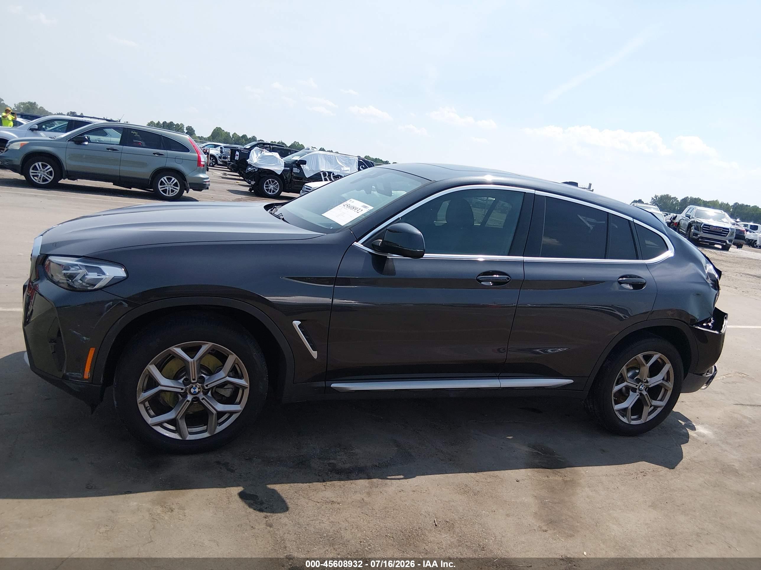 2022 BMW X4 XDRIVE30I