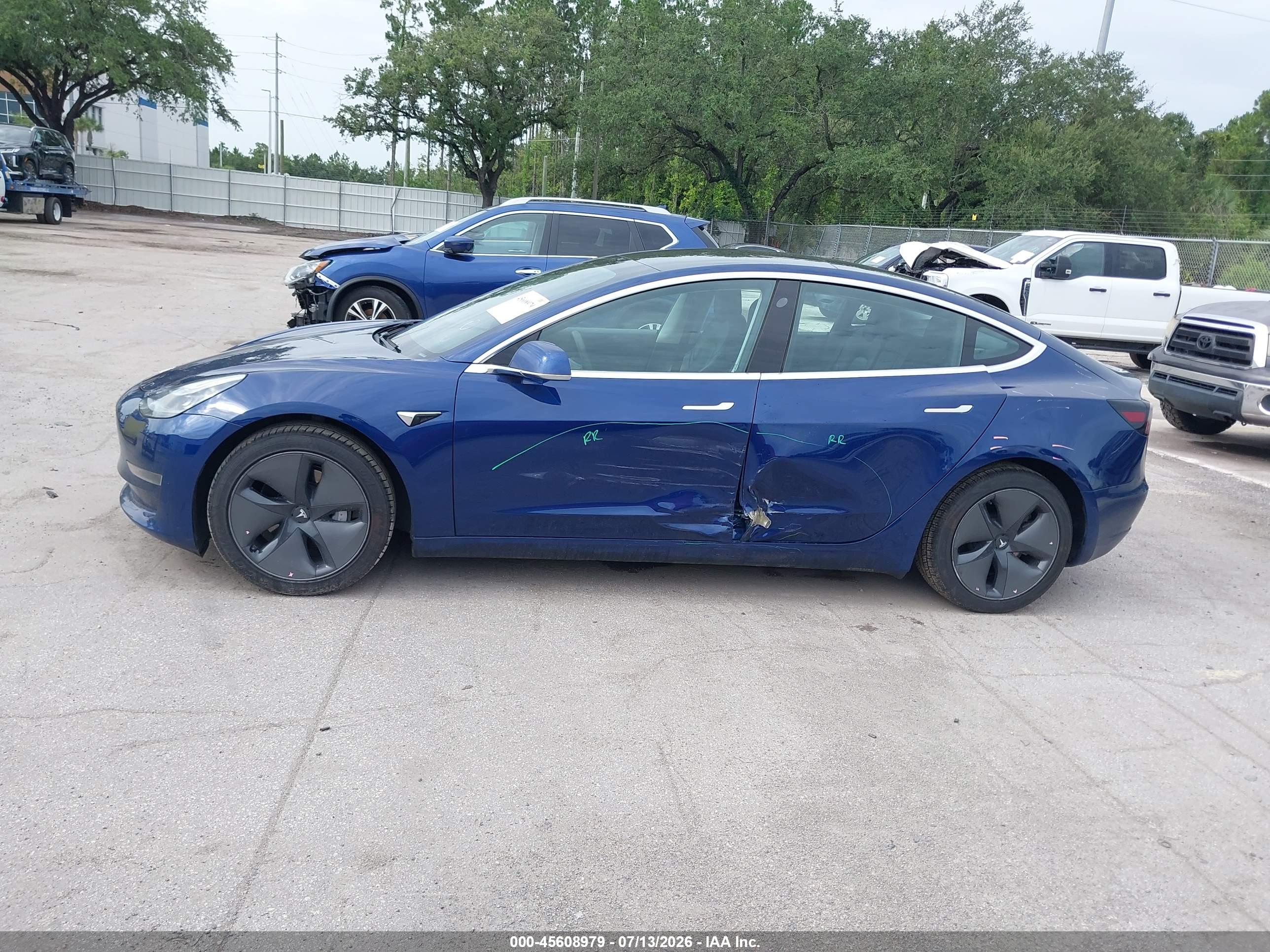 2020 TESLA MODEL 3