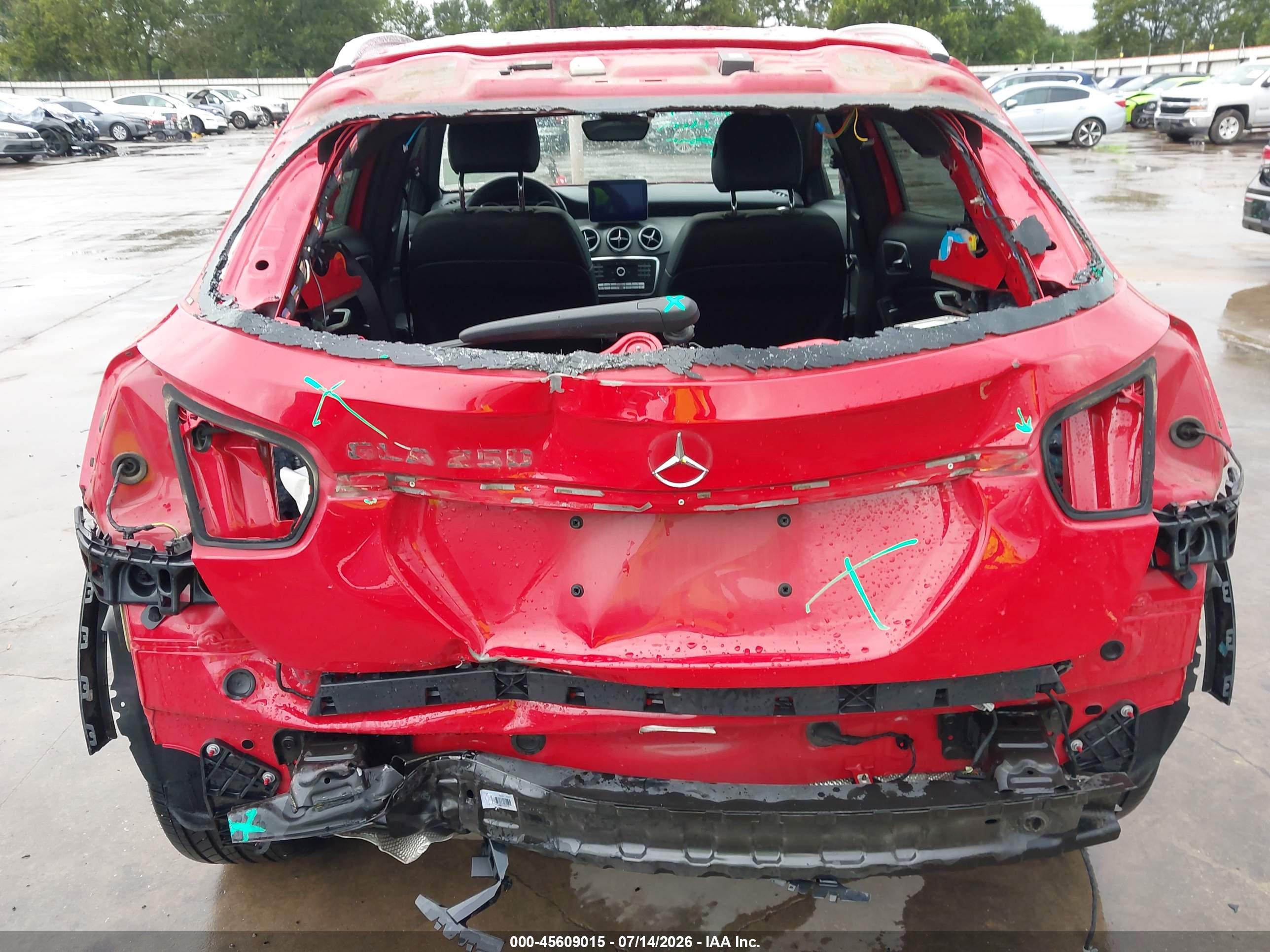 2020 MERCEDES-BENZ GLA 250 GLA250