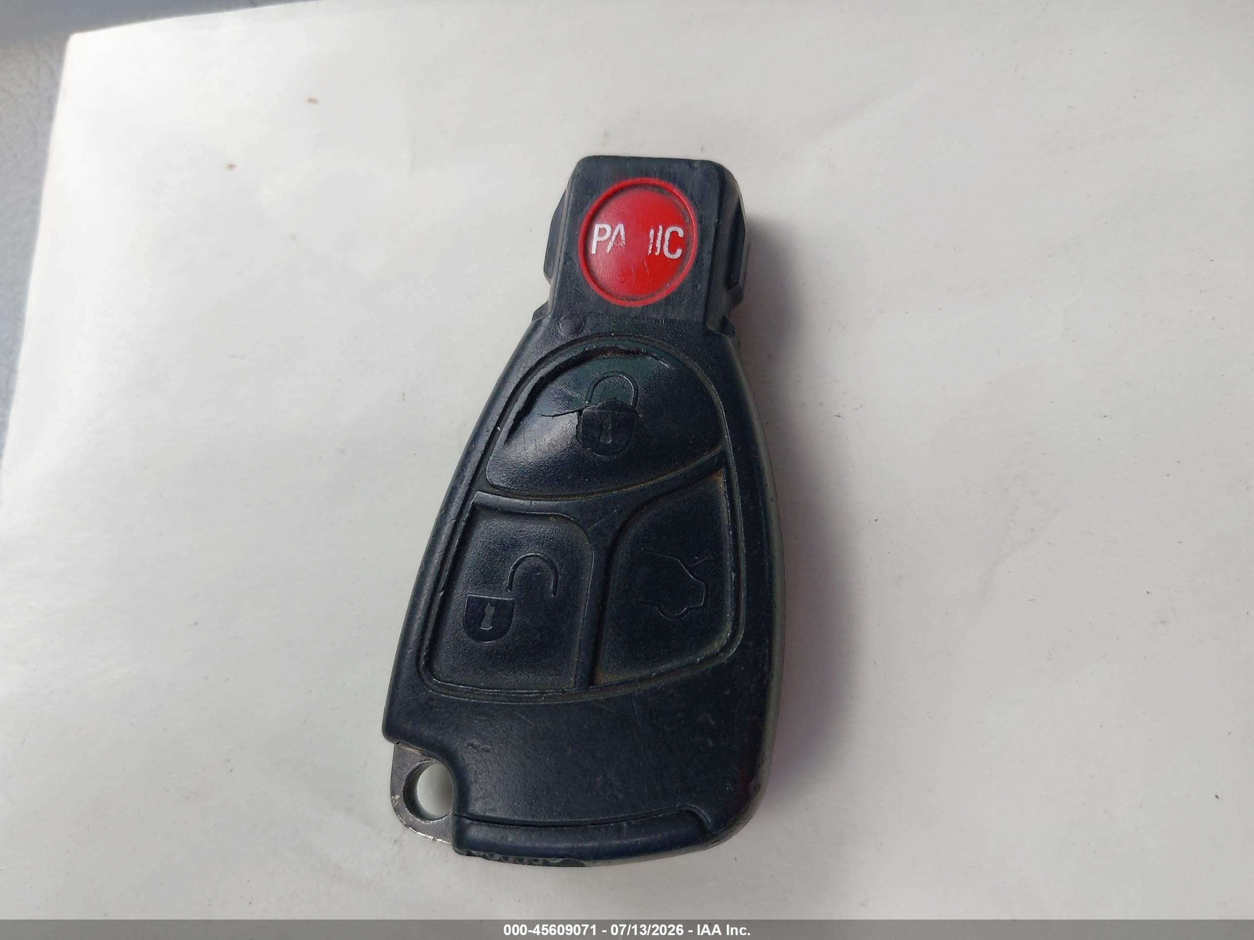 2004 MERCEDES-BENZ C 240 C240