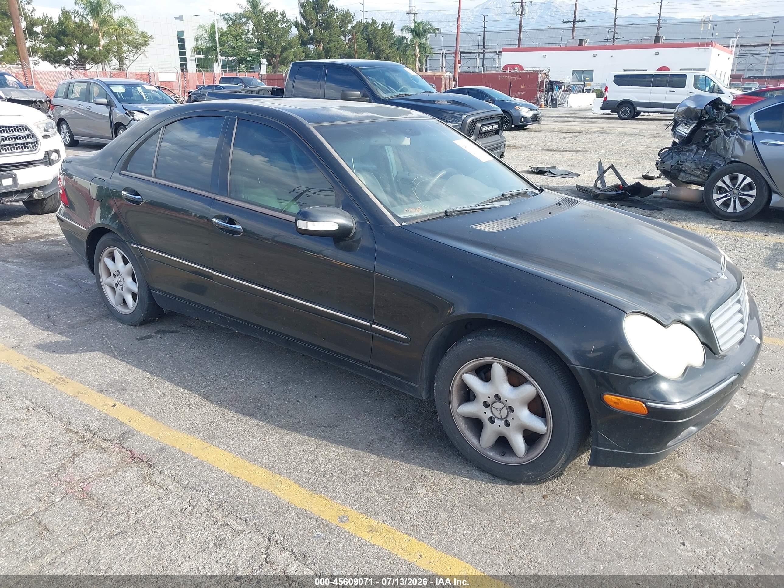 2004 MERCEDES-BENZ C 240 C240