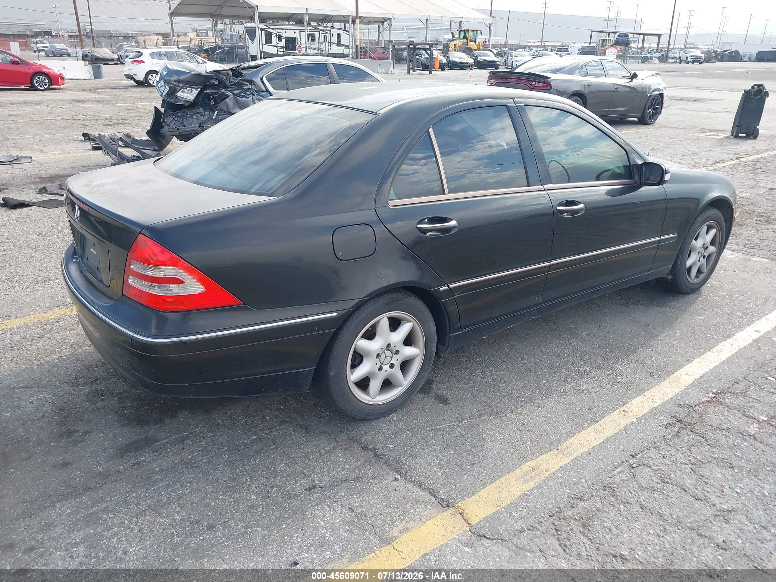 2004 MERCEDES-BENZ C 240 C240