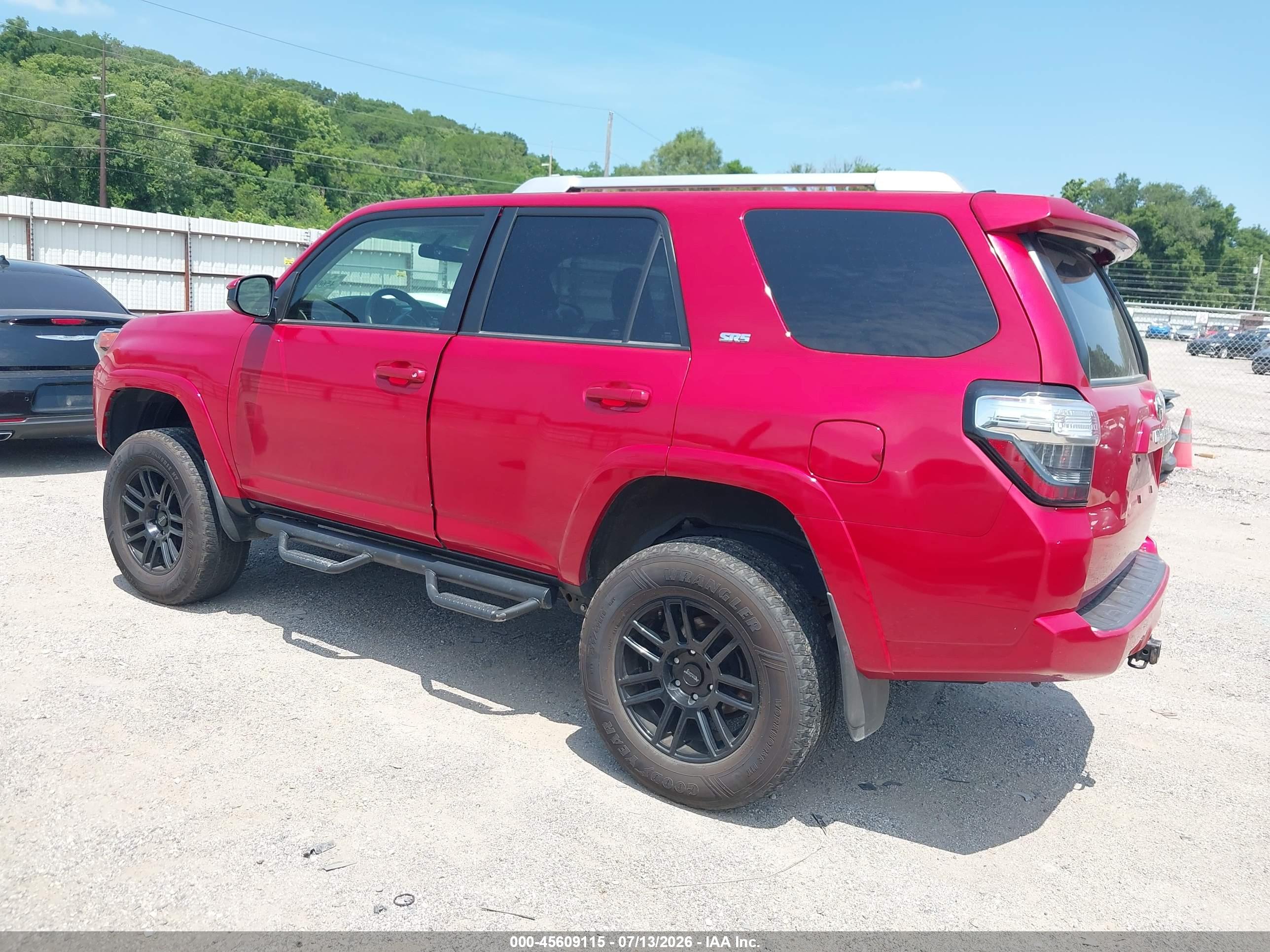 2018 TOYOTA 4RUNNER SR5