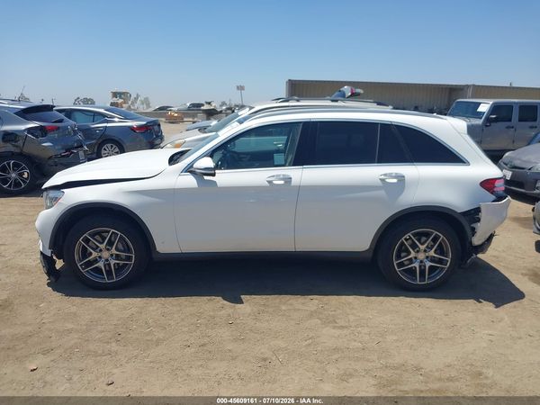 2017 MERCEDES-BENZ GLC 300 4MATIC