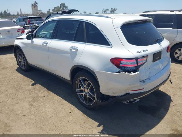 2017 MERCEDES-BENZ GLC 300 4MATIC