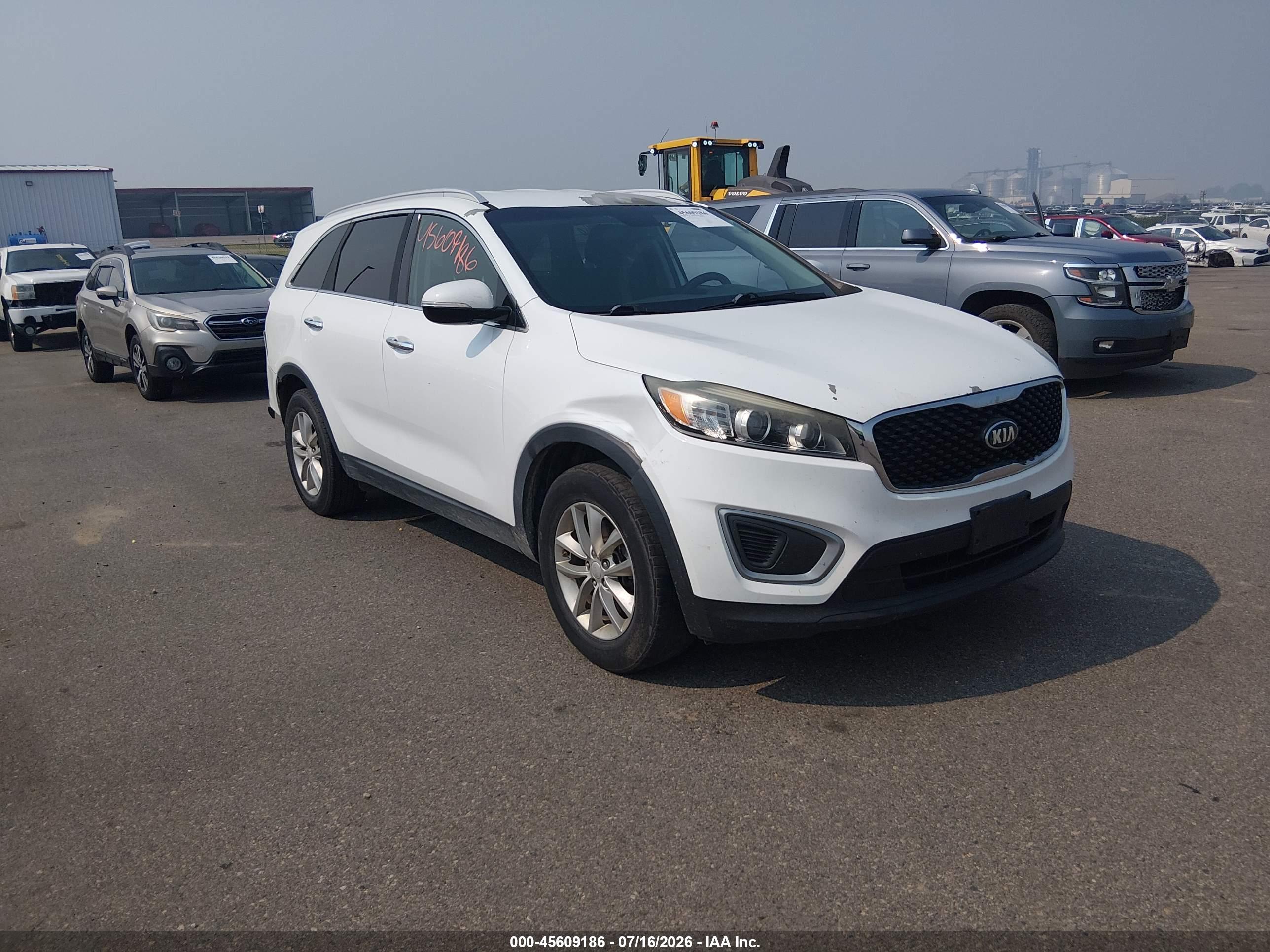 2016 KIA SORENTO 2.4L LX
