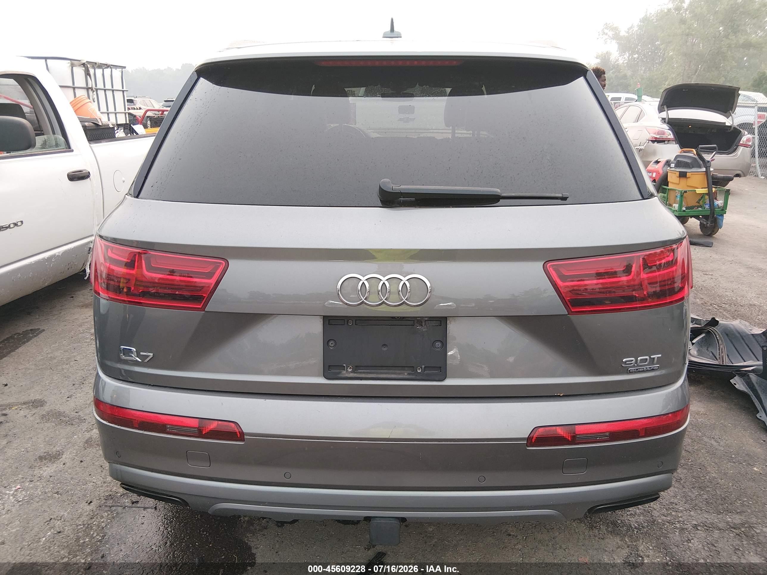 2017 AUDI Q7 3.0T PREMIUM