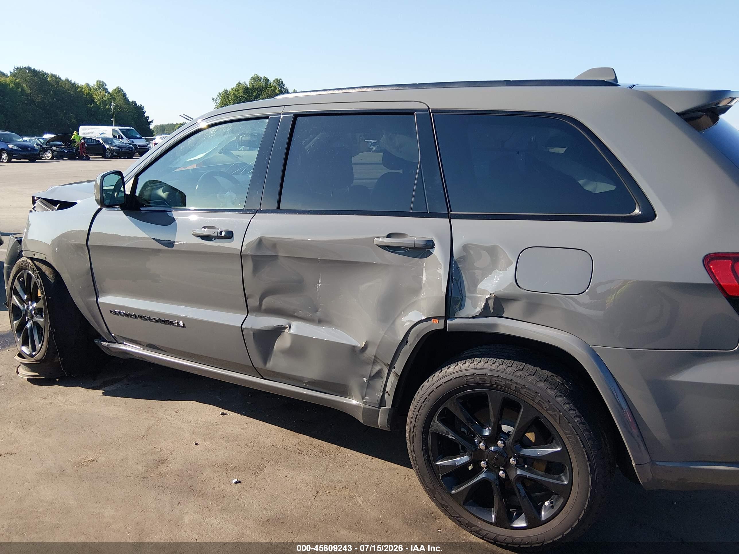 2020 JEEP GRAND CHEROKEE ALTITUDE 4X4