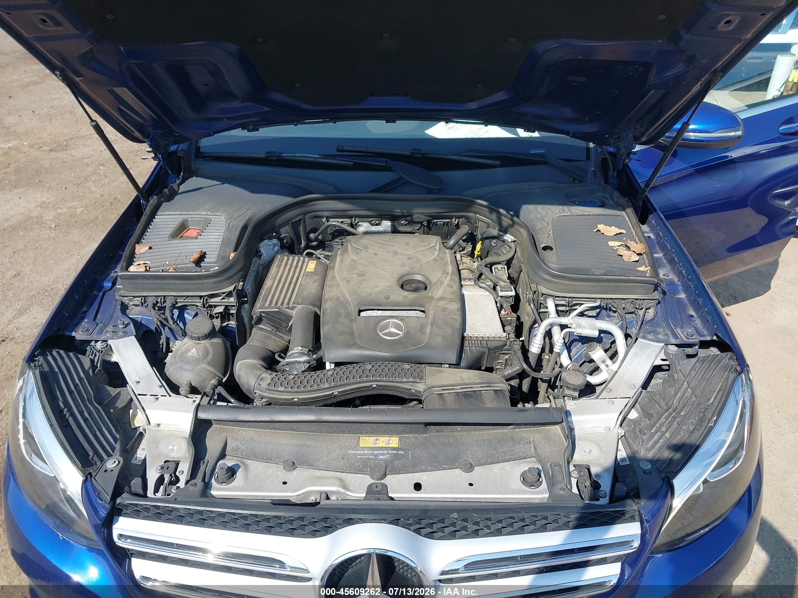 2017 MERCEDES-BENZ GLC 300 4MATIC