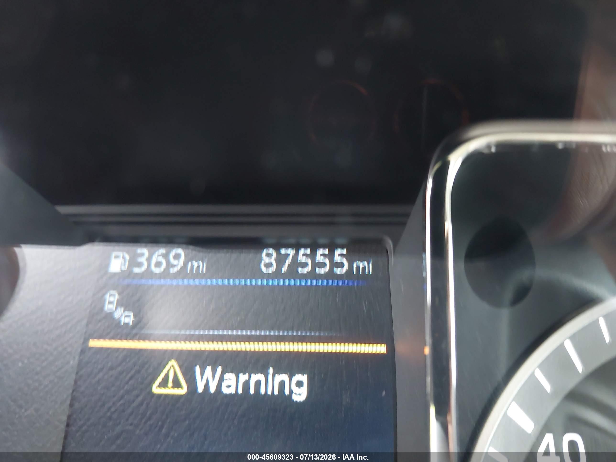 2019 NISSAN TITAN SV
