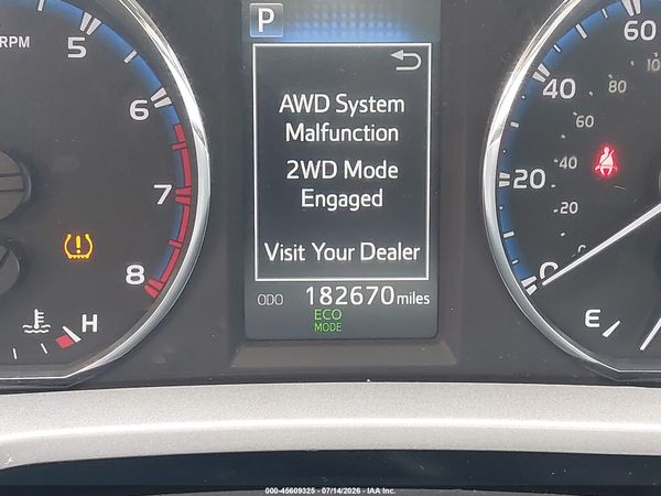 2016 TOYOTA RAV4 XLE