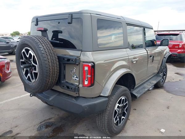 2025 FORD BRONCO OUTER BANKS