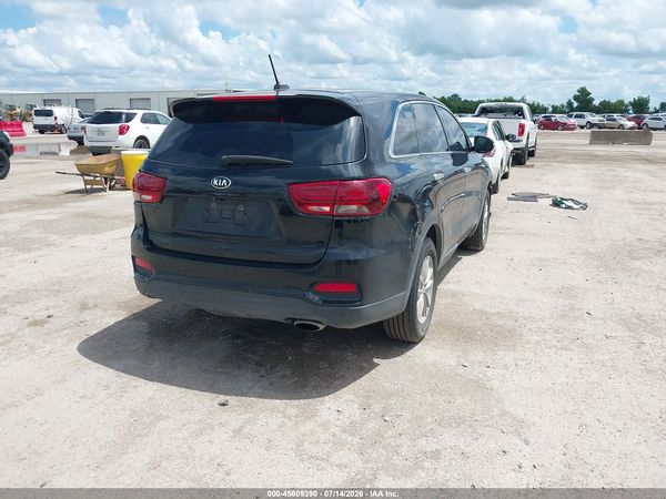 2019 KIA SORENTO 2.4L LX