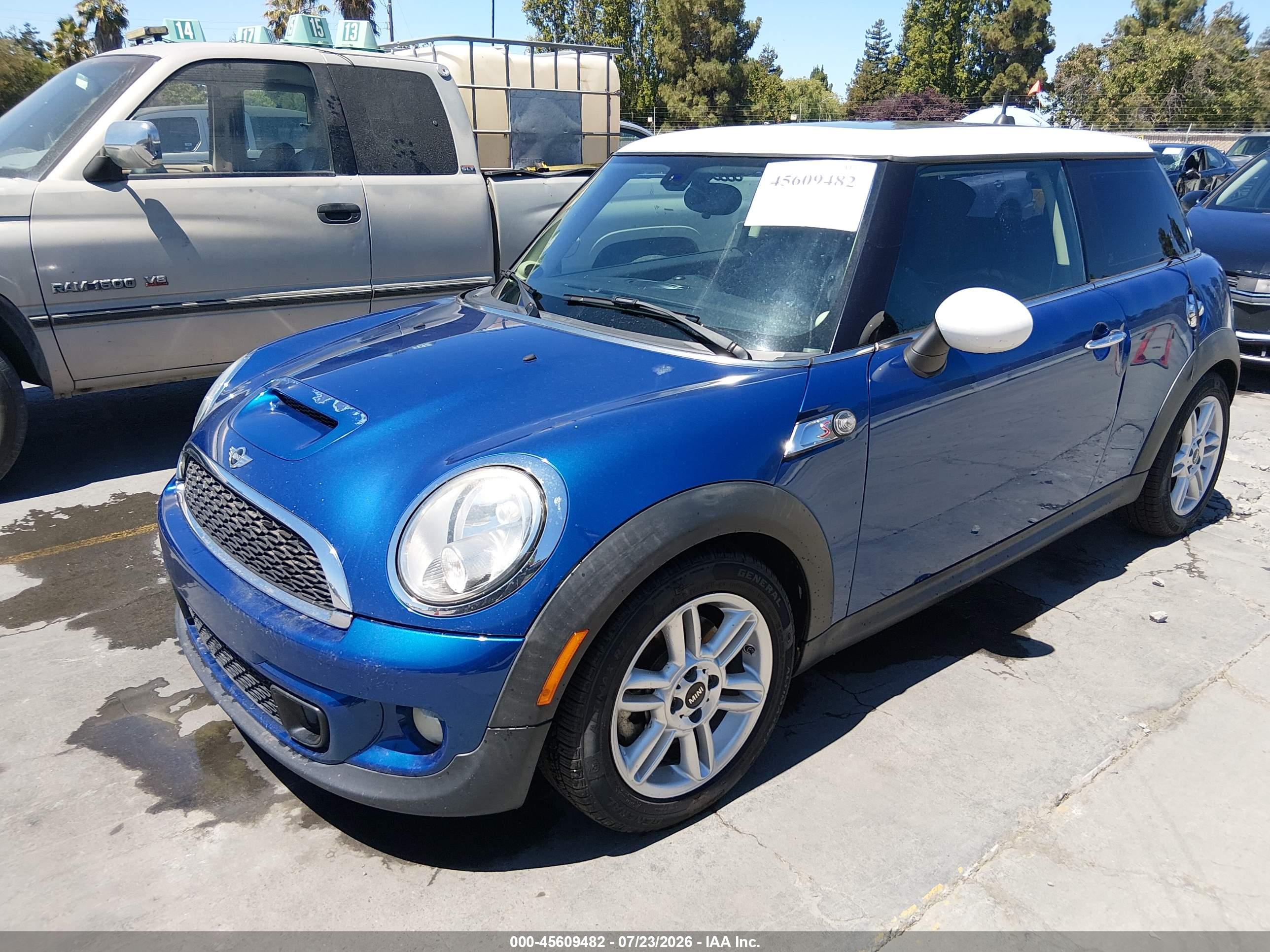 2013 MINI HARDTOP COOPER S