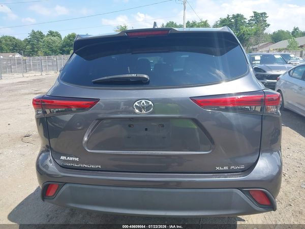 2020 TOYOTA HIGHLANDER XLE