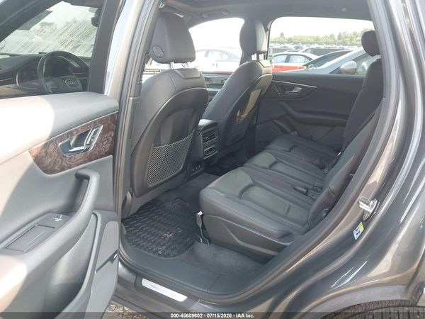 2020 AUDI Q7
