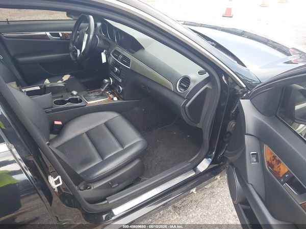 2012 MERCEDES-BENZ C 250 LUXURY/SPORT