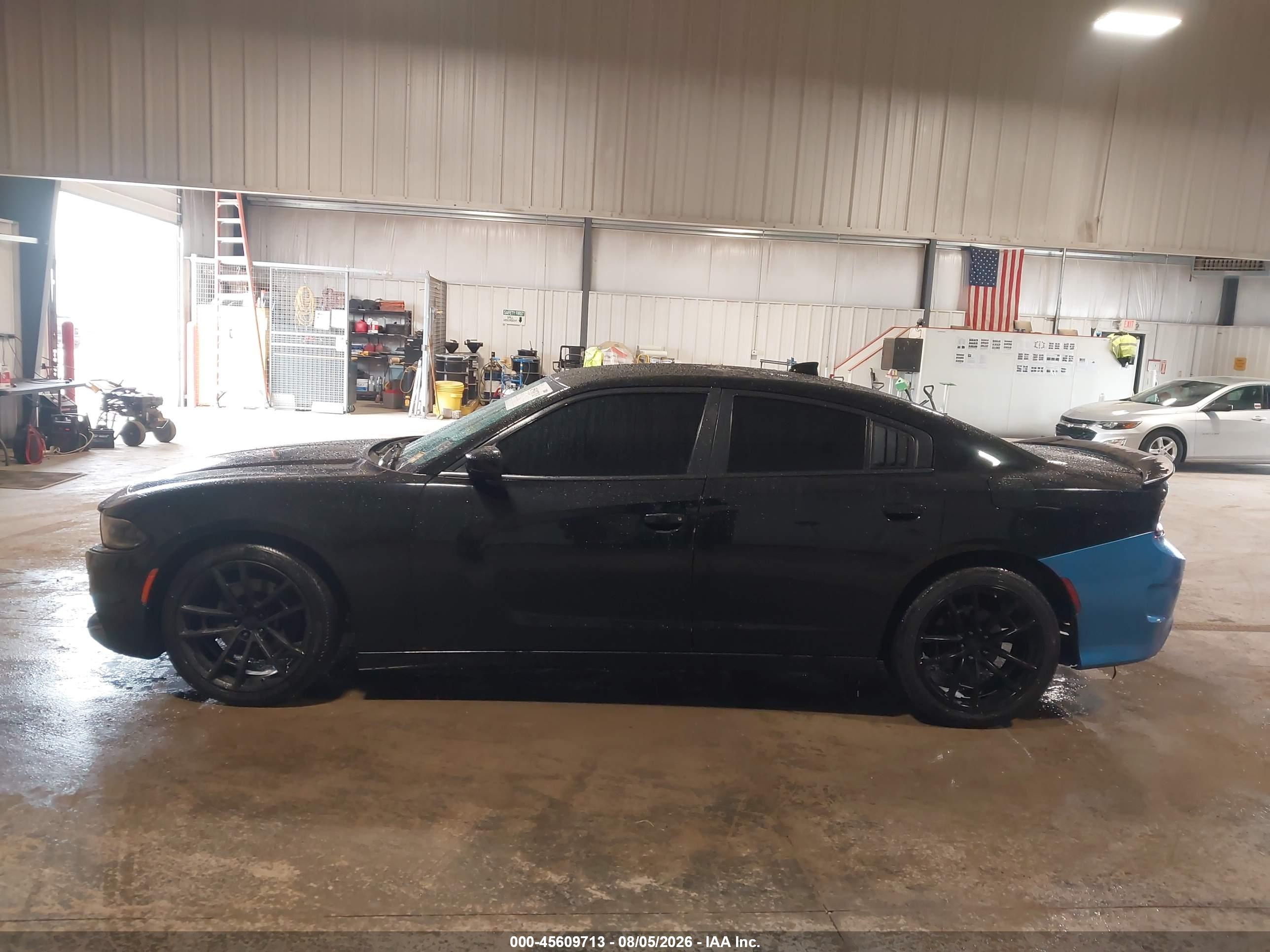 2016 DODGE CHARGER R/T