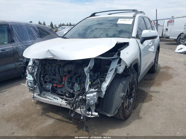 2023 TOYOTA RAV4 HYBRID XLE PREMIUM