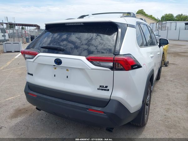 2023 TOYOTA RAV4 HYBRID XLE PREMIUM