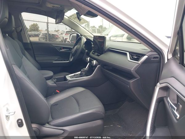 2023 TOYOTA RAV4 HYBRID XLE PREMIUM