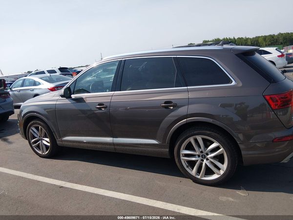 2017 AUDI Q7