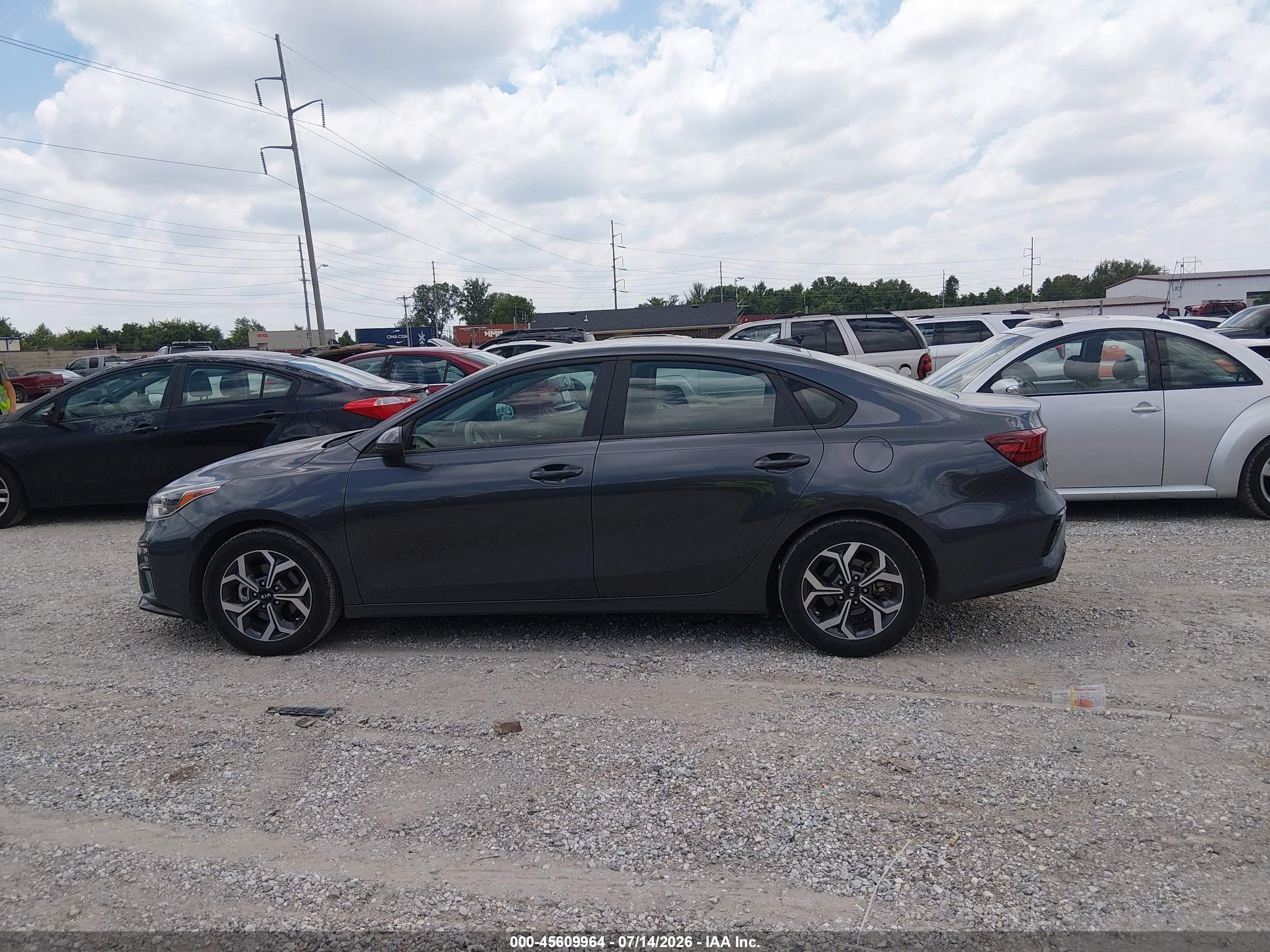 2020 KIA FORTE LXS