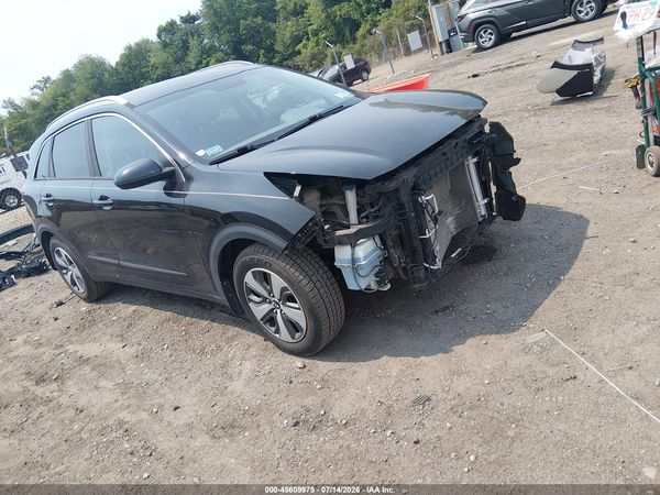 2017 KIA NIRO LX