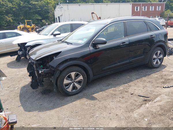 2017 KIA NIRO LX