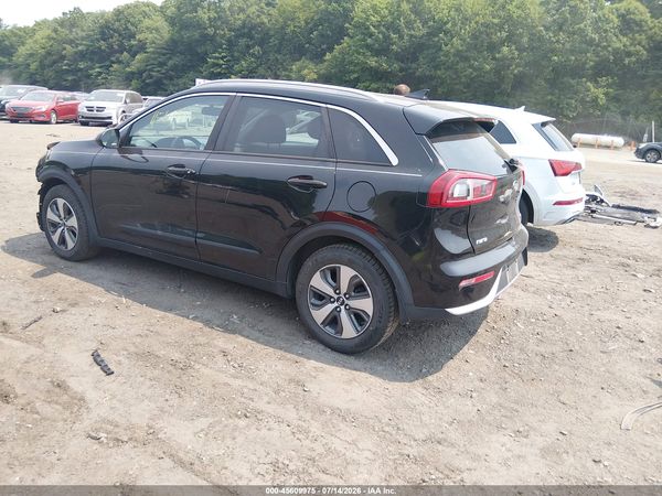 2017 KIA NIRO LX