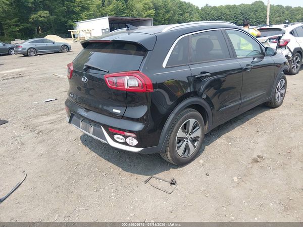 2017 KIA NIRO LX
