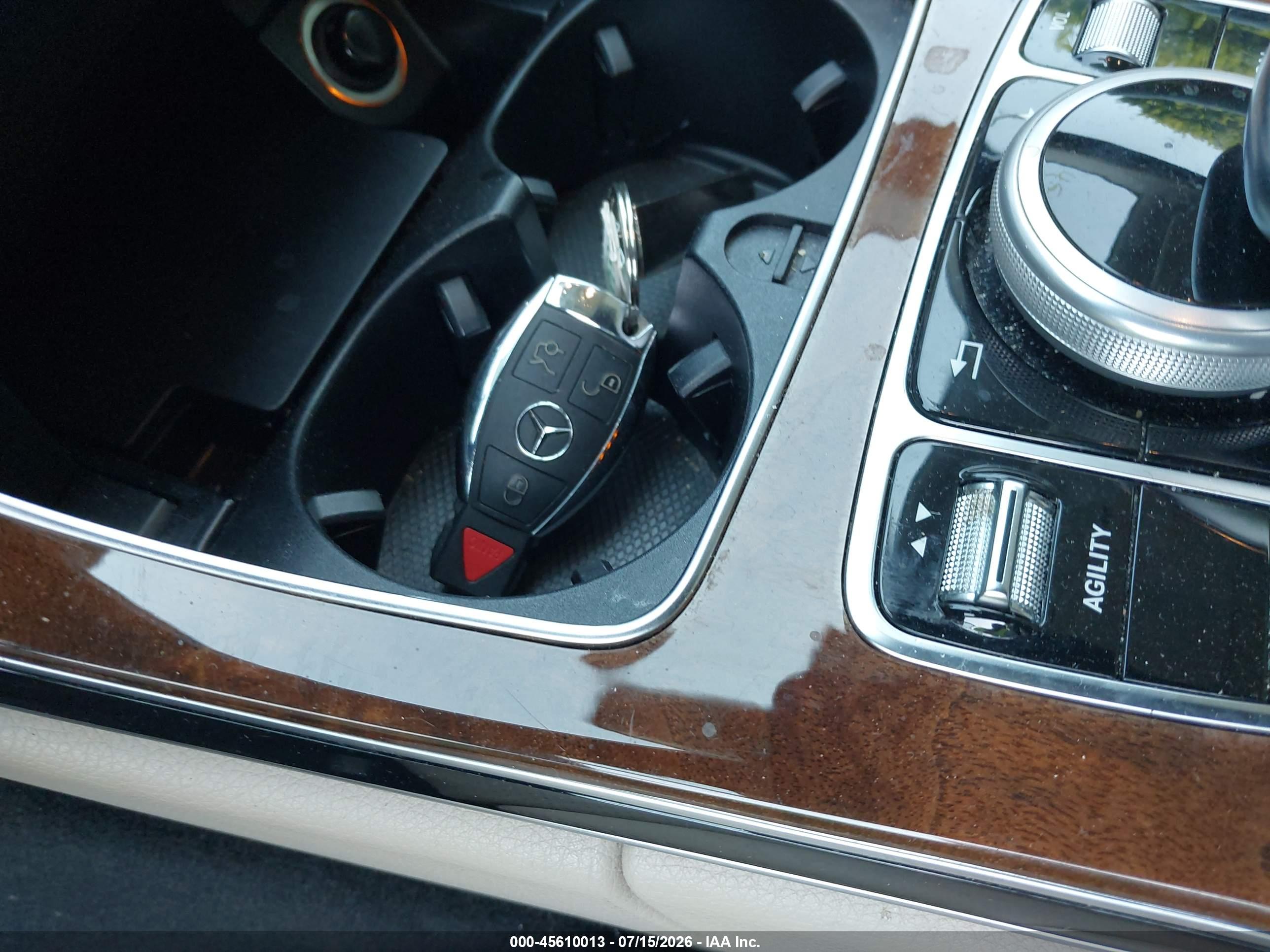 2015 MERCEDES-BENZ C 300 4MATIC