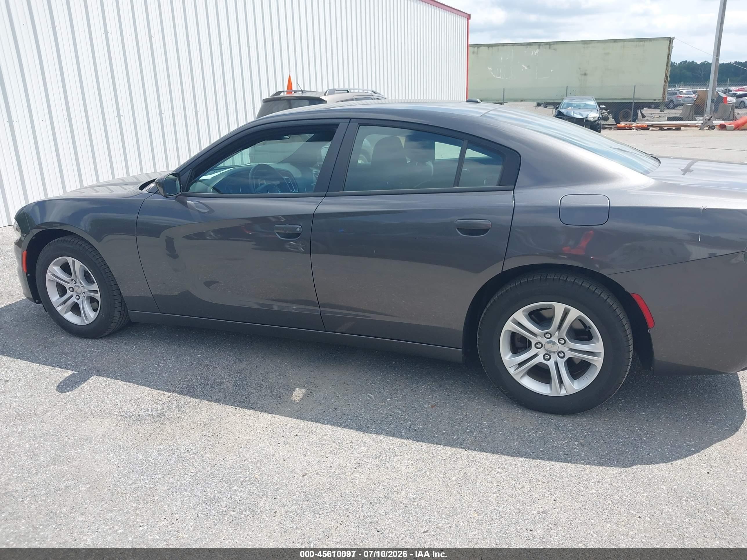 2019 DODGE CHARGER SXT RWD