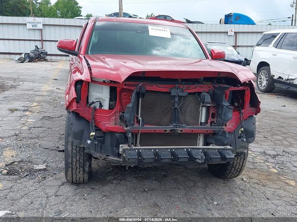 2018 TOYOTA TACOMA SR