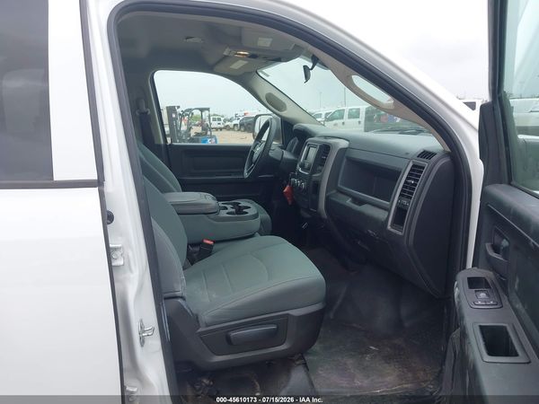 2018 RAM 1500 TRADESMAN  4X2 5'7 BOX