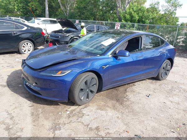 2025 TESLA MODEL 3