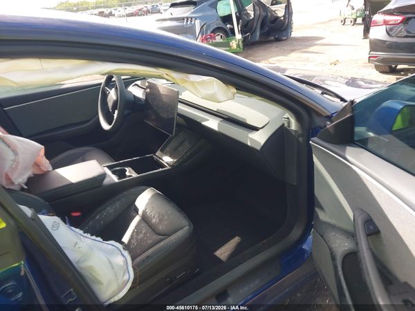 2025 TESLA MODEL 3