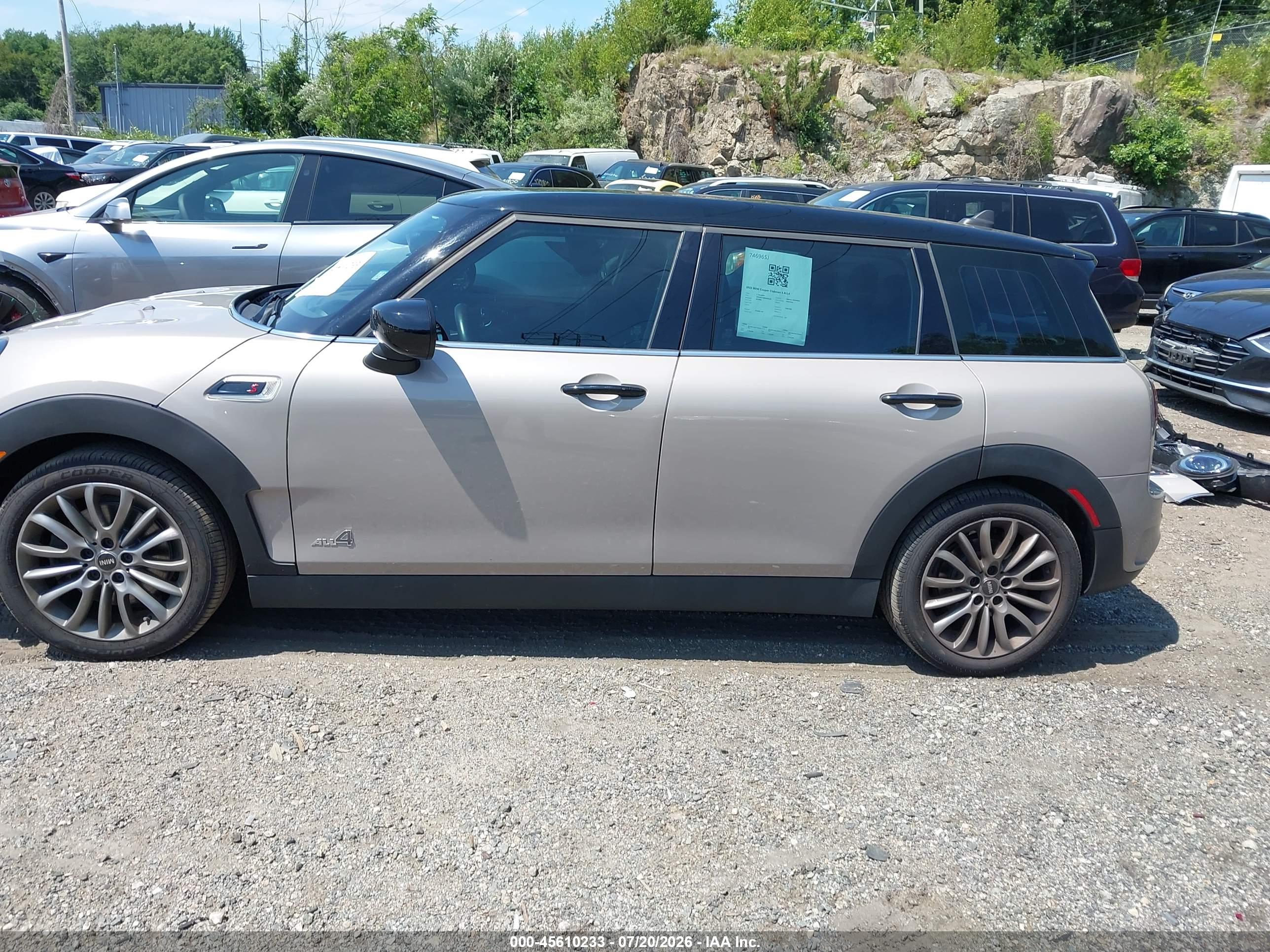 2022 MINI CLUBMAN COOPER S