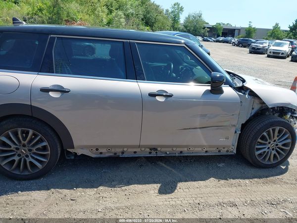 2022 MINI CLUBMAN COOPER S