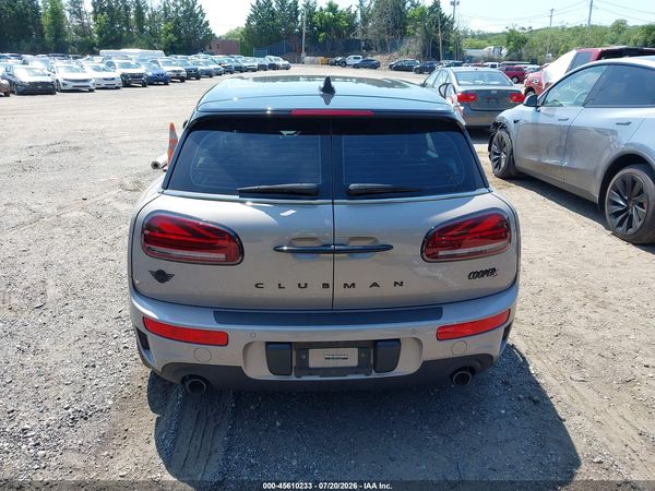 2022 MINI CLUBMAN COOPER S