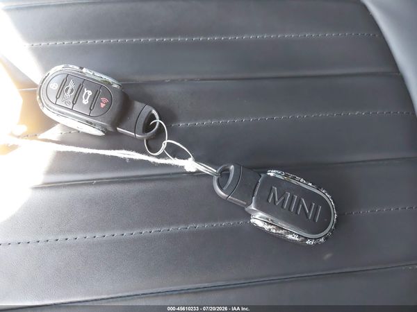2022 MINI CLUBMAN COOPER S