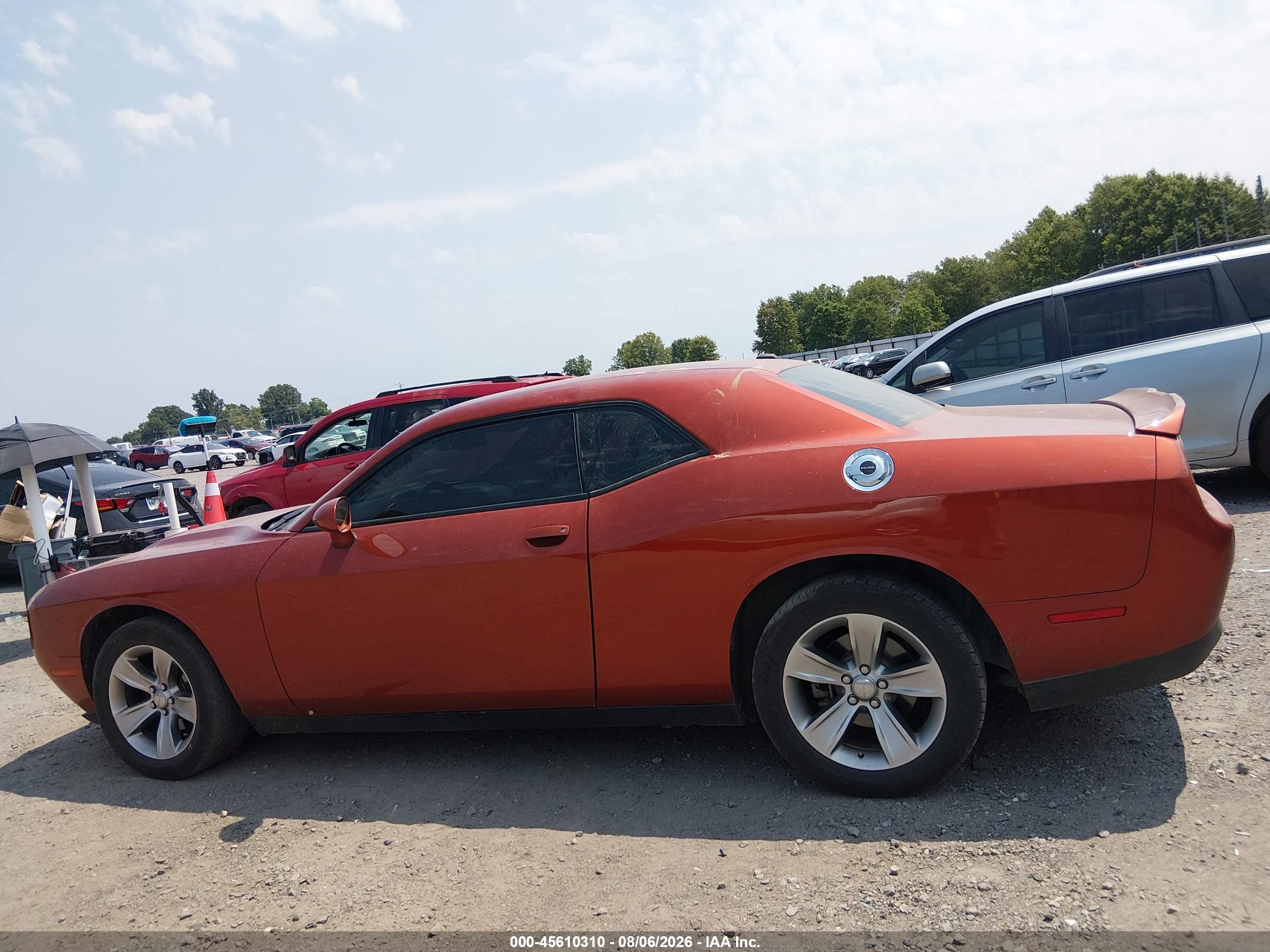 2021 DODGE CHALLENGER SXT