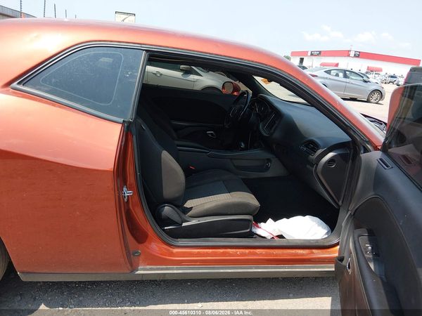 2021 DODGE CHALLENGER SXT