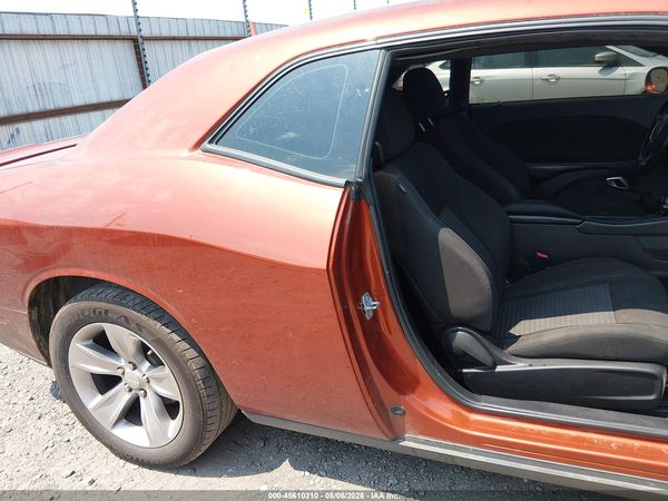 2021 DODGE CHALLENGER SXT