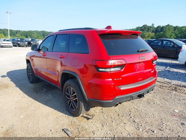 2017 JEEP GRAND CHEROKEE TRAILHAWK